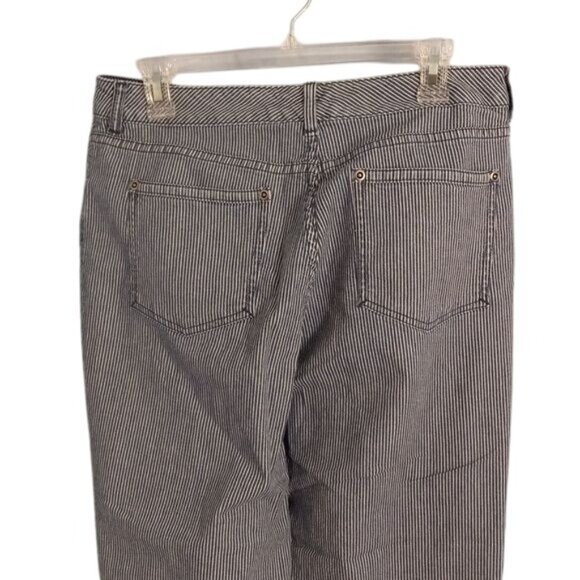 Chicos Size 1 Medium Capri Jeans Denim Blue White Striped Lightweight Stylish - Picture 9 of 14